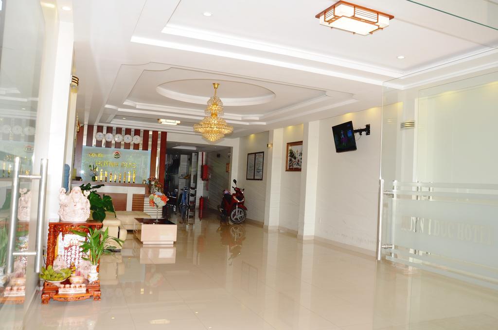 Huynh Duc Hotel Cao Lanh Bagian luar foto