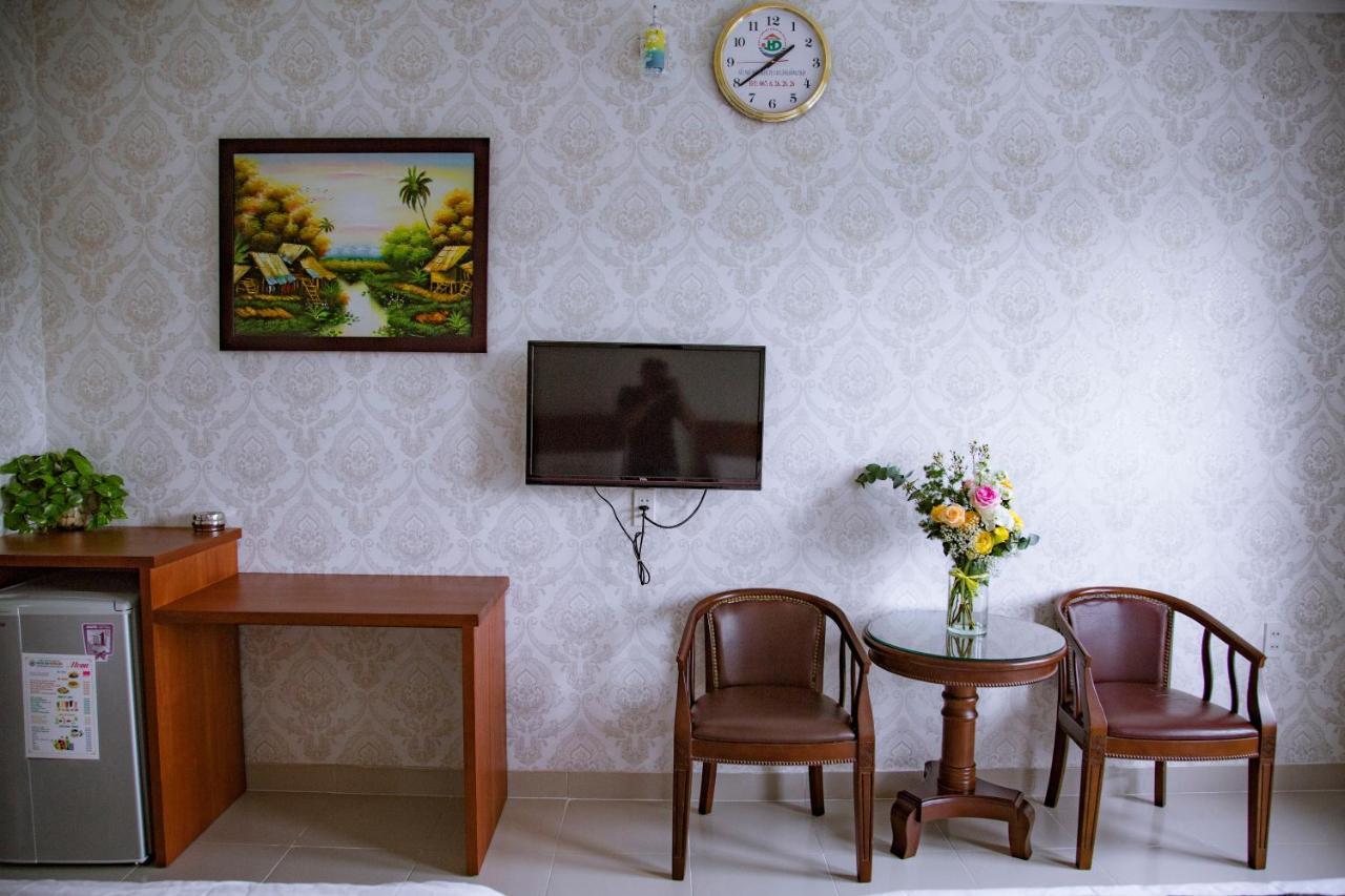 Huynh Duc Hotel Cao Lanh Bagian luar foto