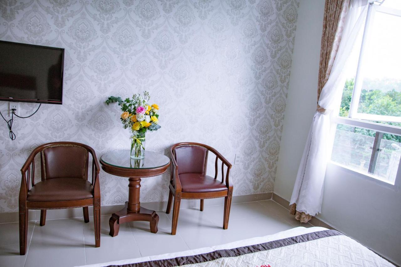 Huynh Duc Hotel Cao Lanh Bagian luar foto