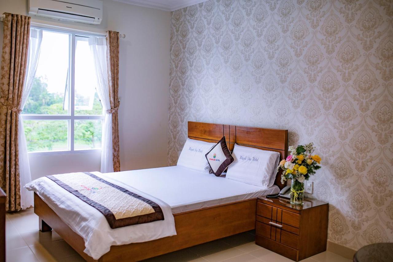 Huynh Duc Hotel Cao Lanh Bagian luar foto