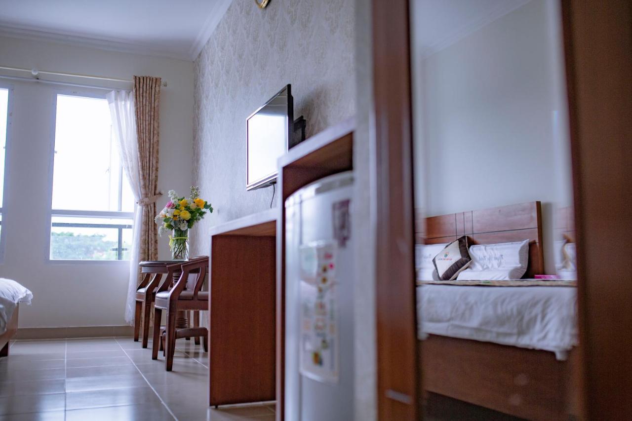 Huynh Duc Hotel Cao Lanh Bagian luar foto