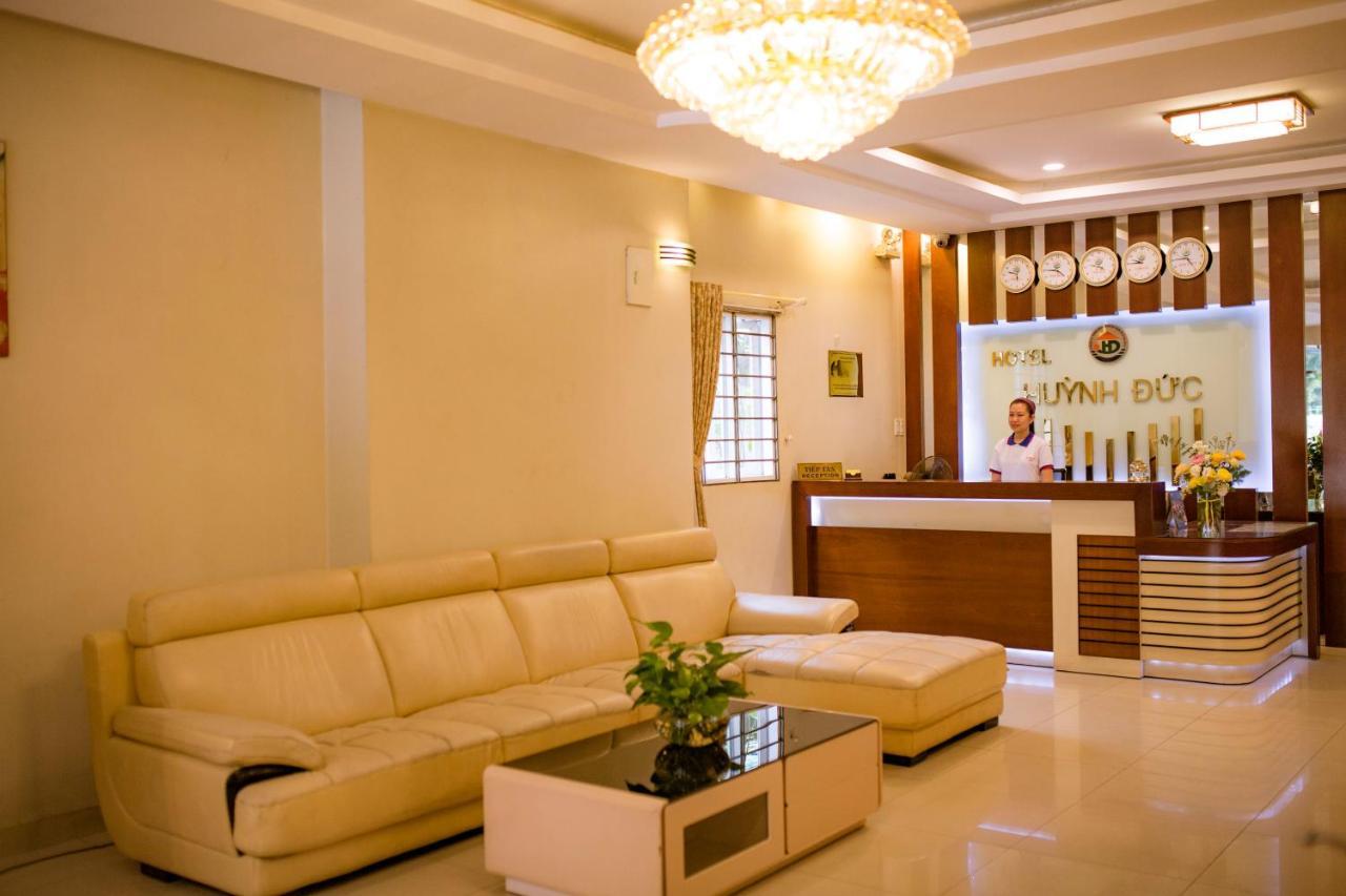 Huynh Duc Hotel Cao Lanh Bagian luar foto